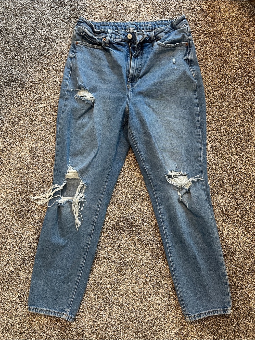 Old Navy Distressed Straight-Leg Jeans in Blue Wash